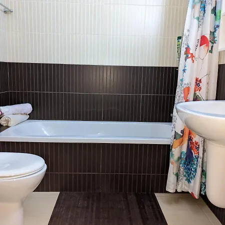 Appartement Cozy Ground Floor With Communal Pool Paralimni